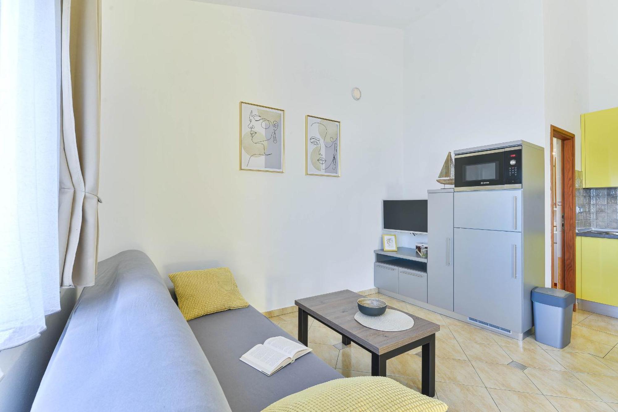 Apartment House Inga Vir Kültér fotó